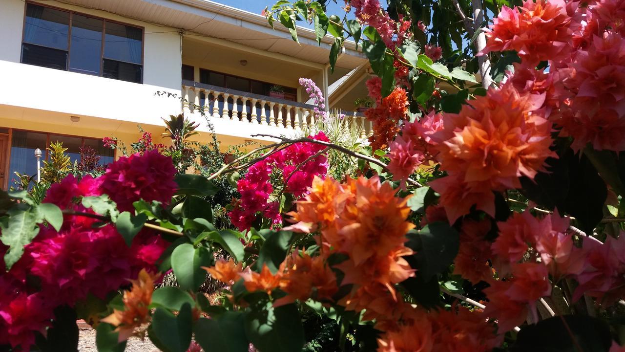 La Princesa Hotel San Isidro De El General ภายนอก รูปภาพ